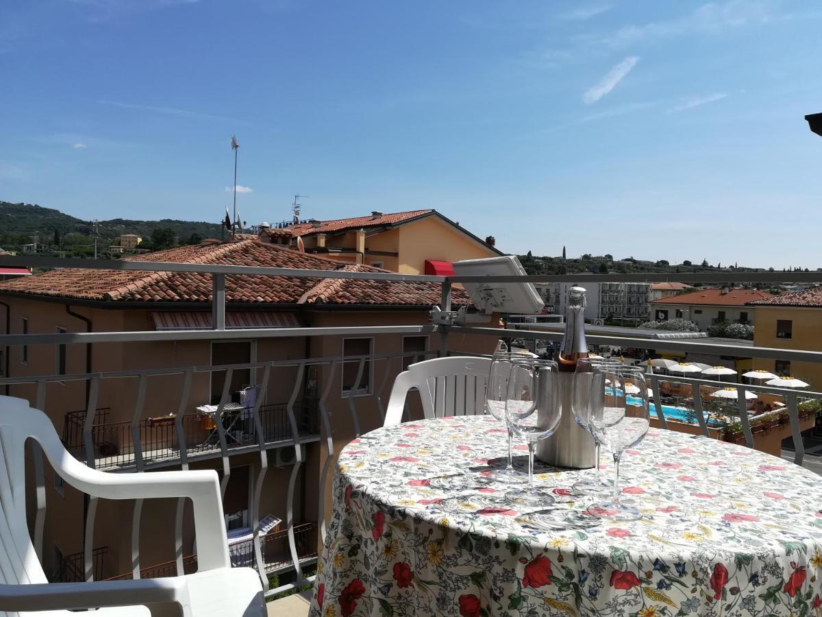 Sweet Irene Deluxe Apartamento Bardolino Exterior foto